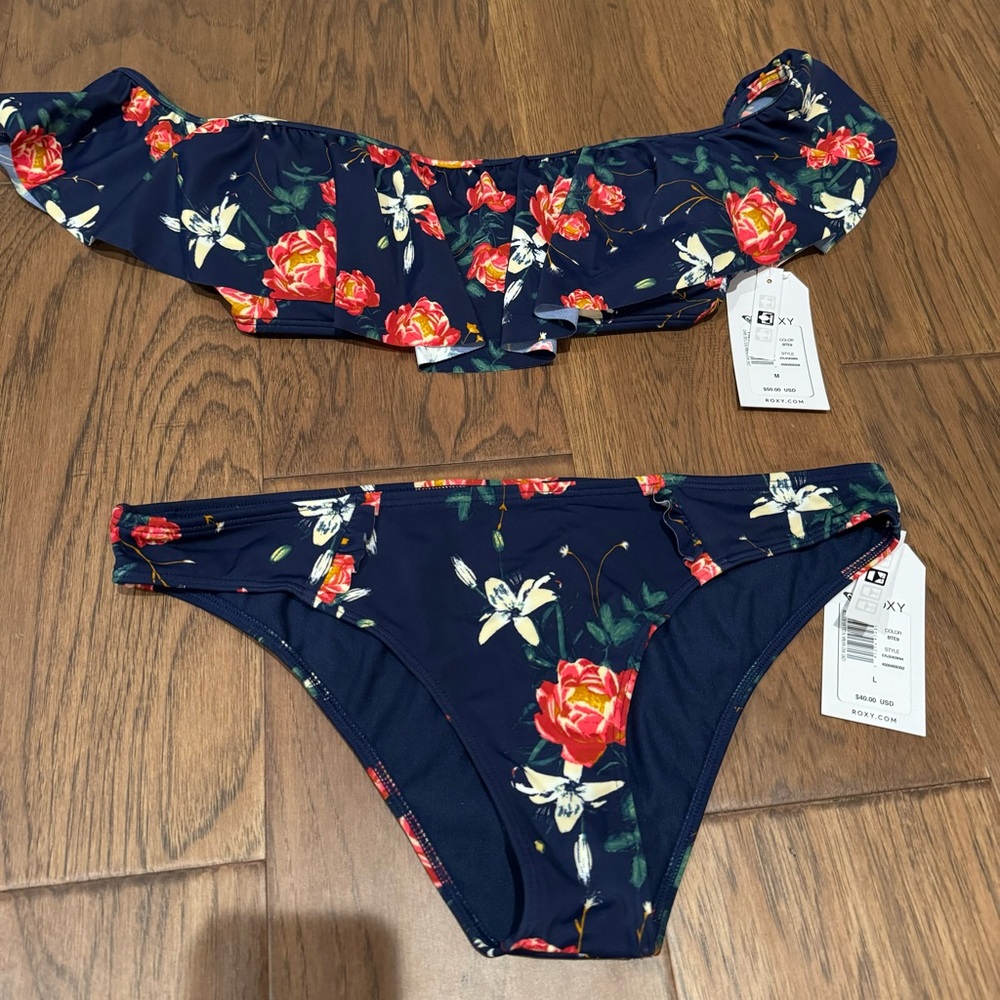 NWT Roxy Bikini